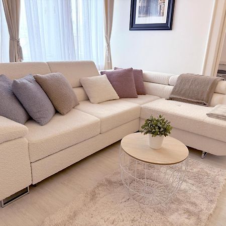 Elegant 125M2 Apartment In Center Of Будапешт Экстерьер фото